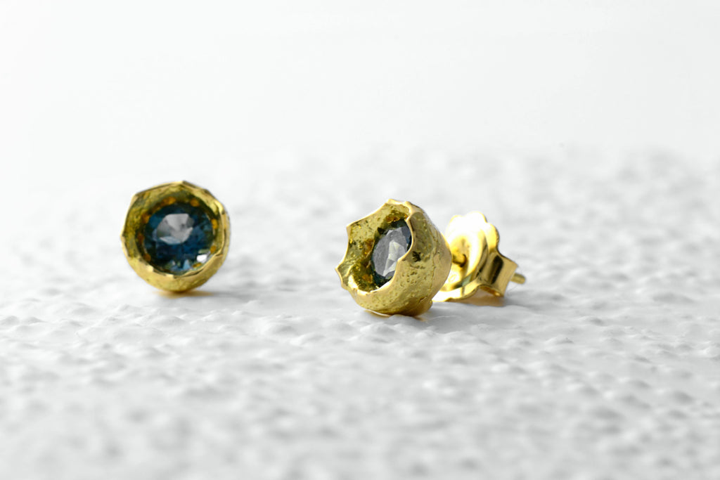 18ct fairtrade gold stud earrings 