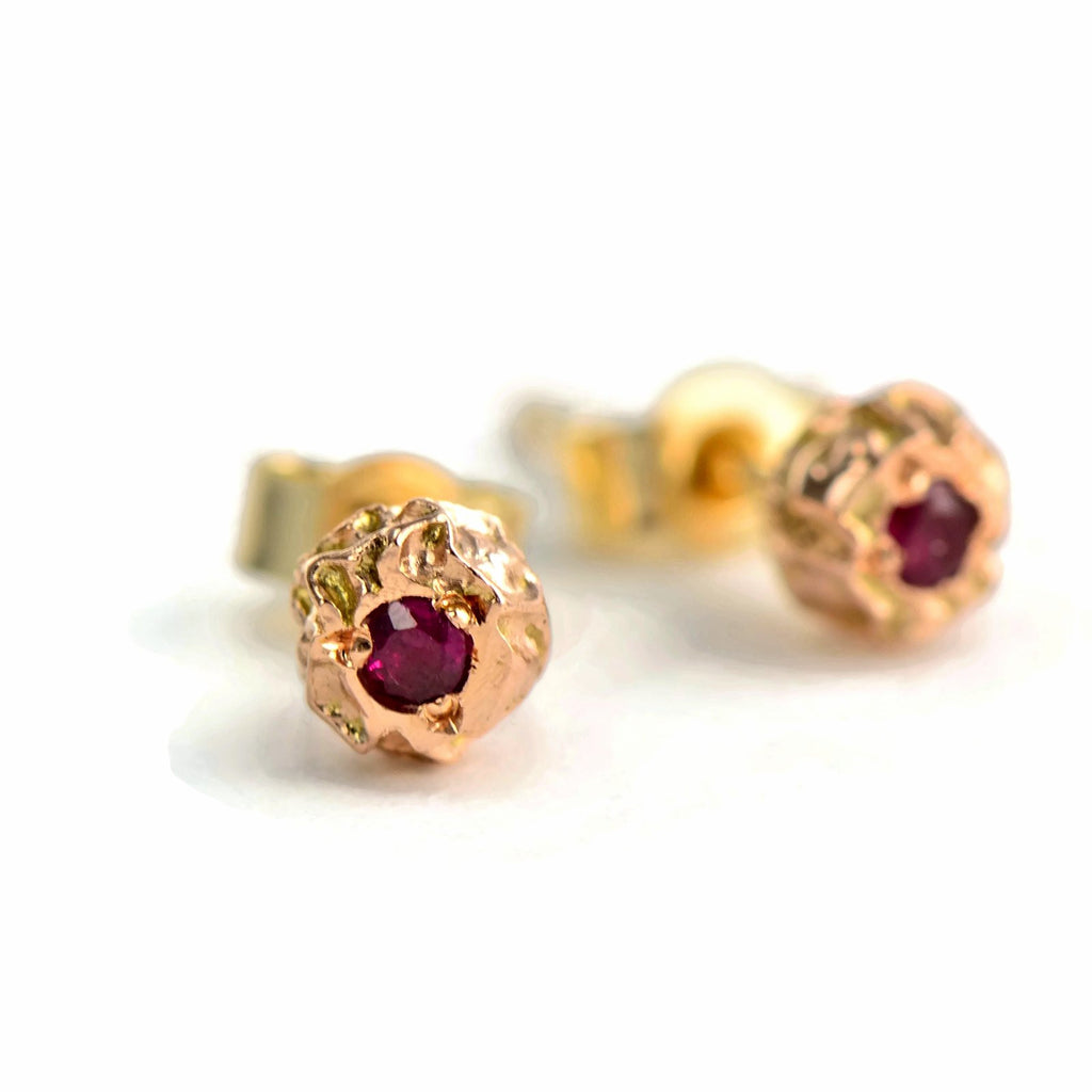 9ct solid eco-gold petite grain of peppercorn stud earrings with gemstones