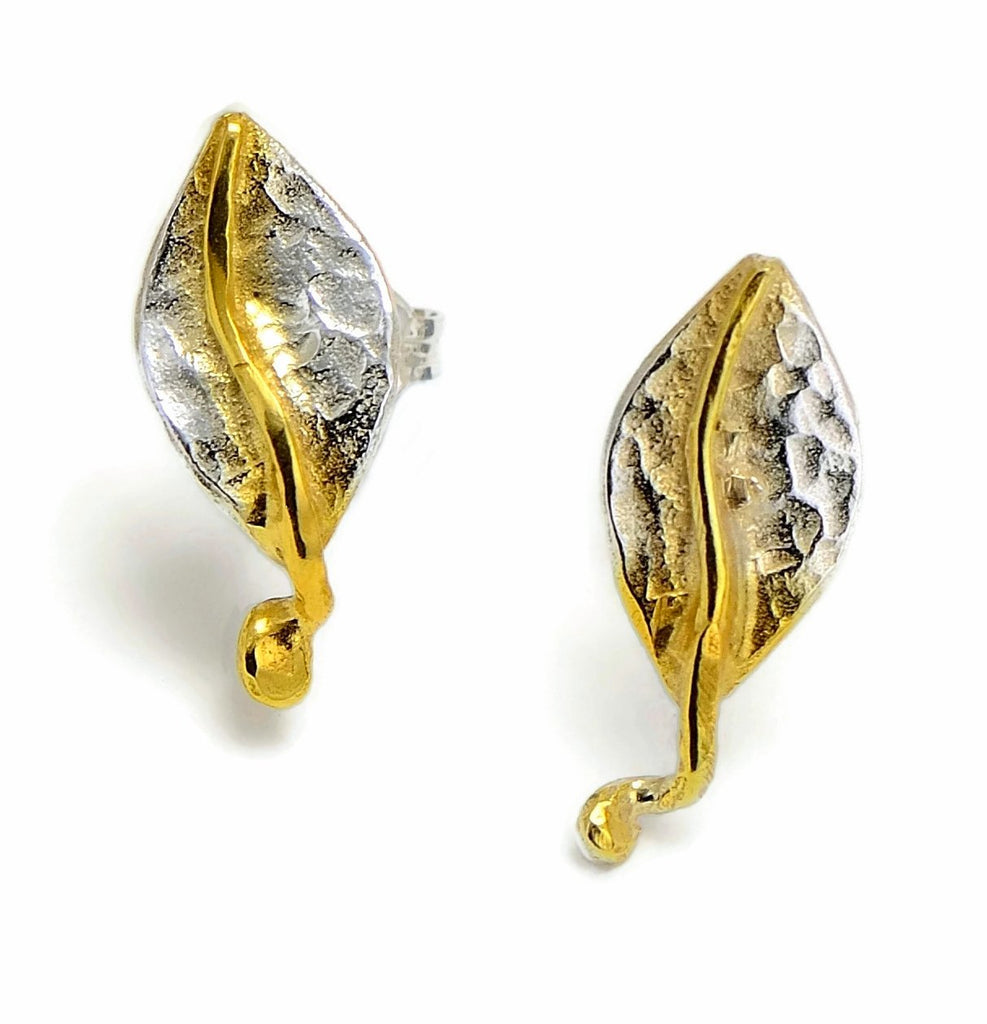 sterling silver stud earrings 