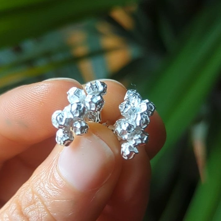 Cluster of peppercorns stud earrings, made in solid sterling silver