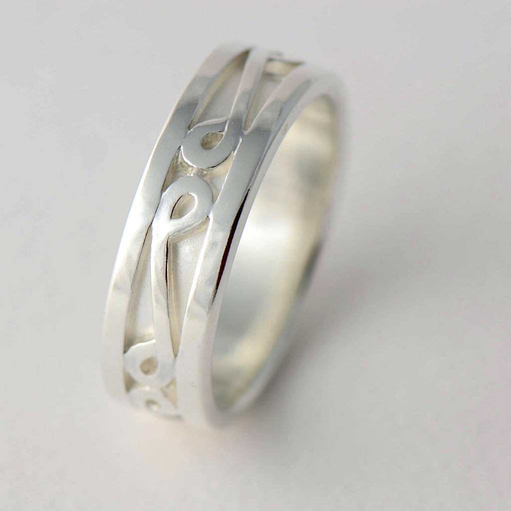 Personalized Patterned Ring, Wedding band set