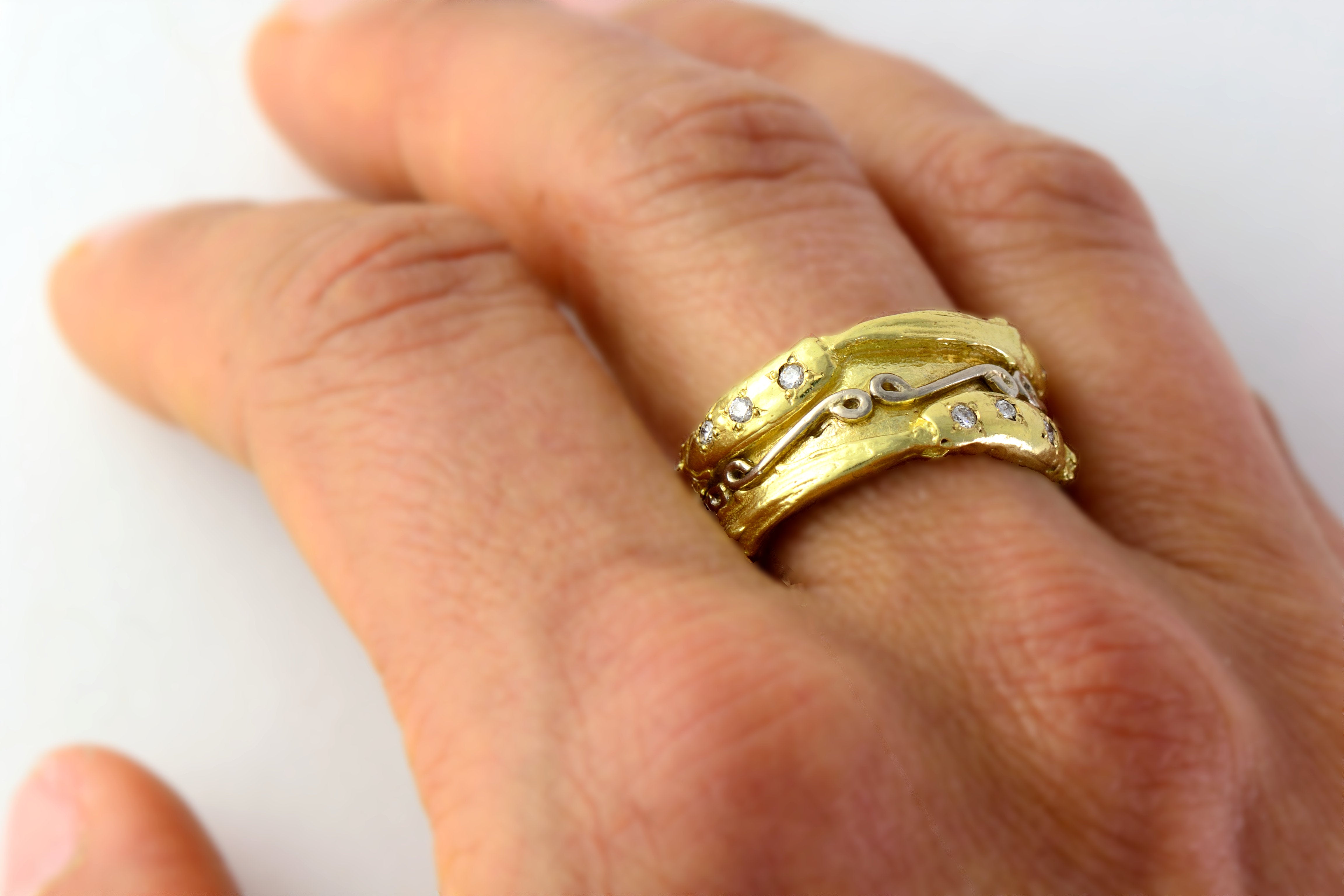 Gold Thick Ring Band With Stones – Muchv Jewellery