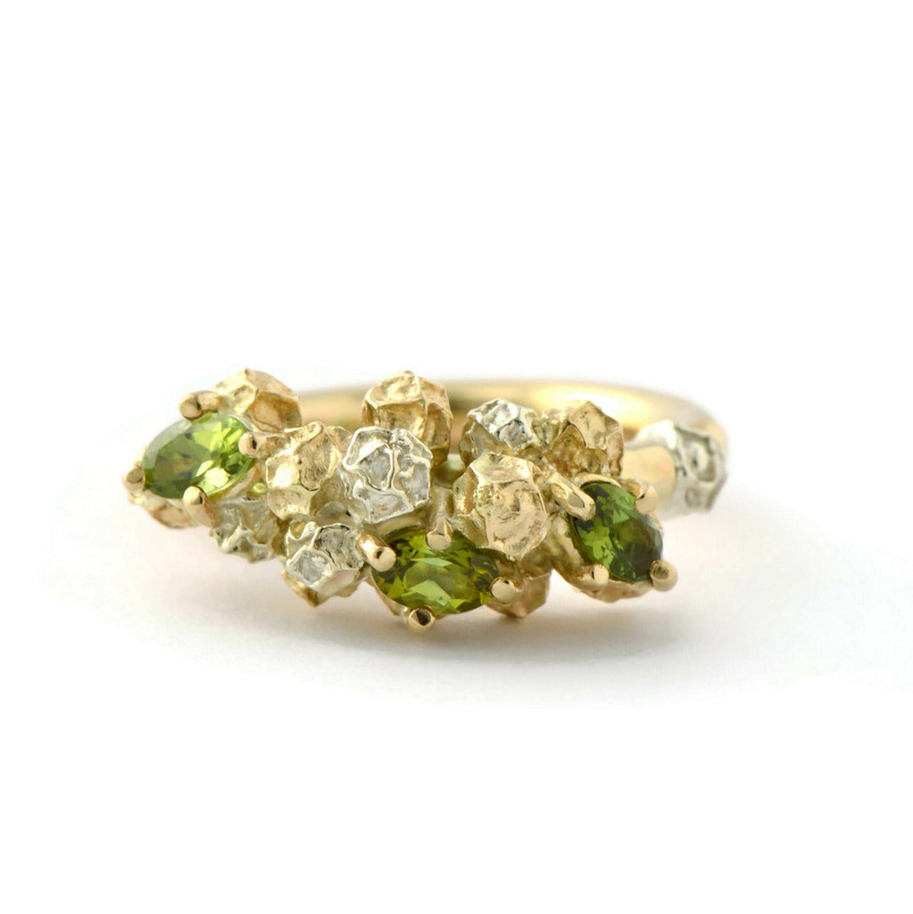 green tourmaline and solid gold ring 
