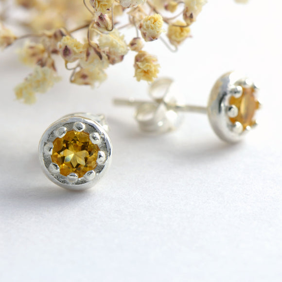 Silver citrine stud earrings 