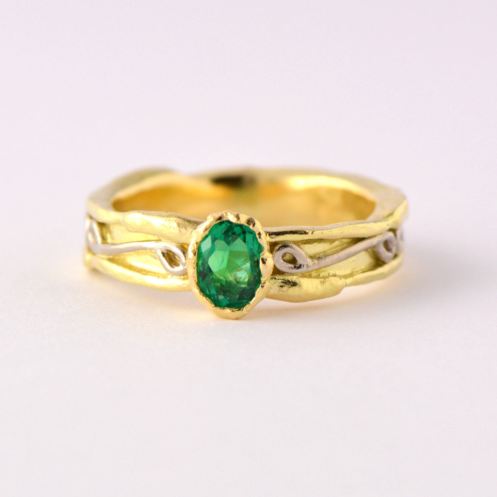 exclusive natural emerald  rings 