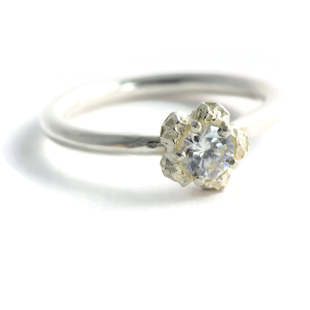 solitary CZ ring