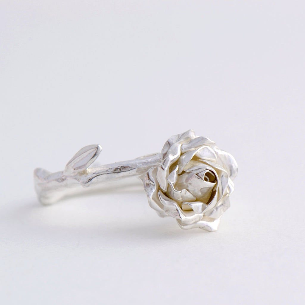 delicate rose ring 