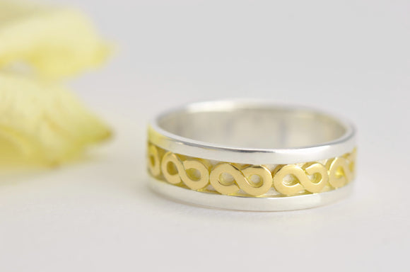 boho wedding ring in 18ct gold and silver