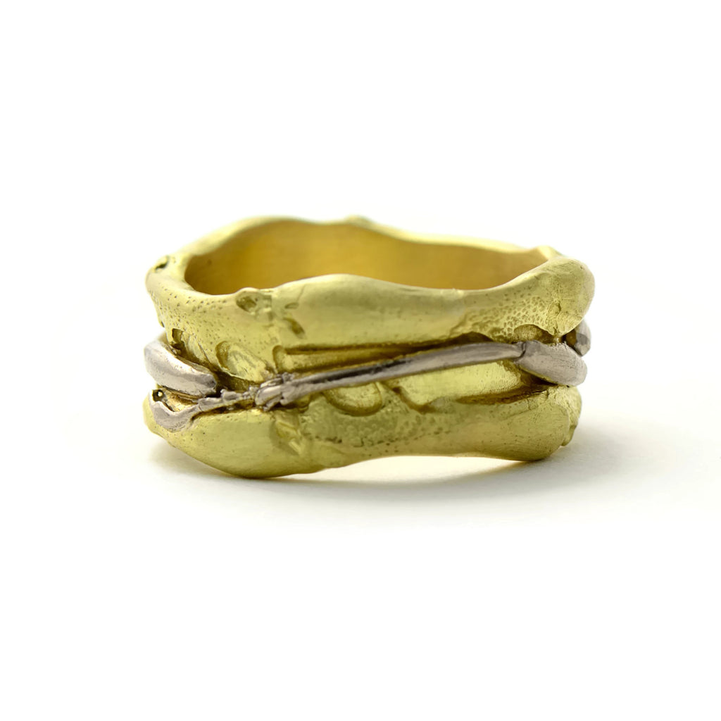 contemporary gold ring  
